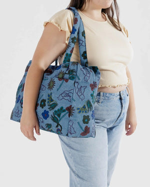 Cloud Carry-On Digital Denim Birds Lifestyle