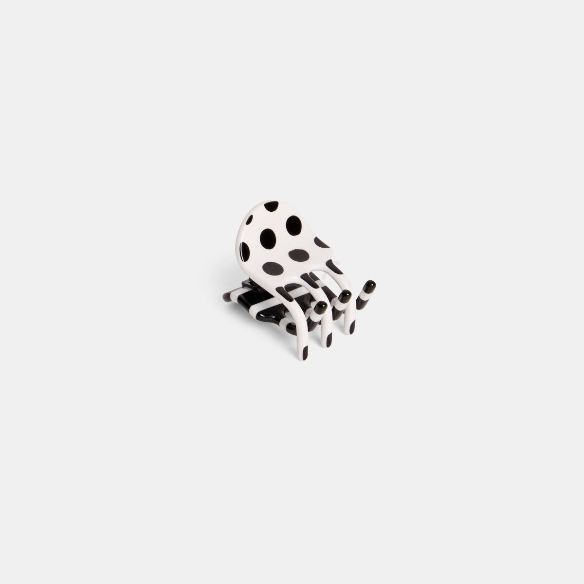 Chunks Mini Hair Claw Clip in Black and White Strot on white background